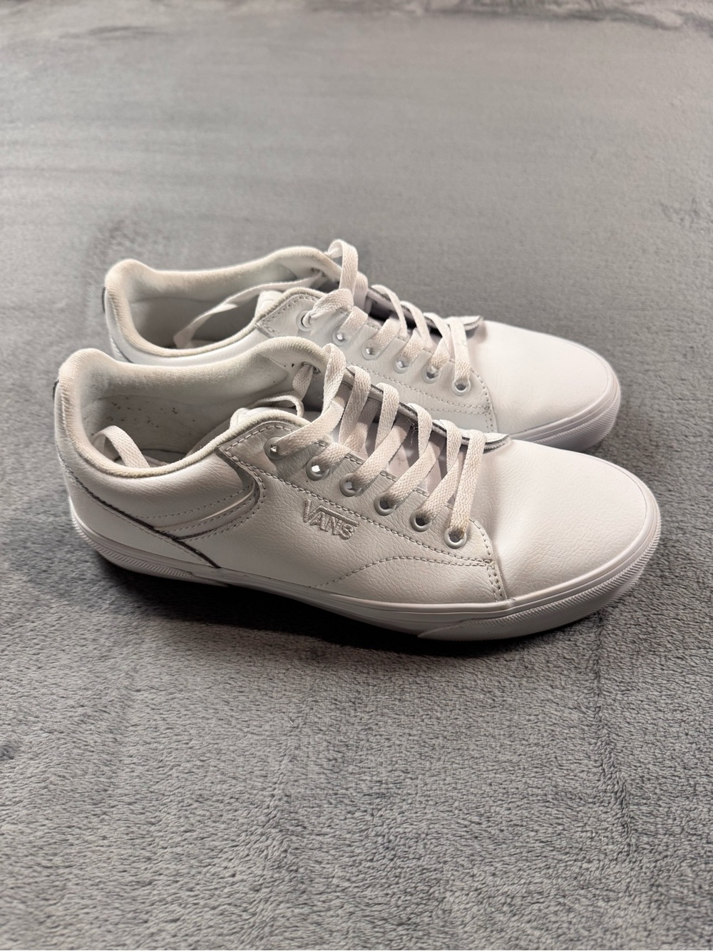 Vans Seldan White Low-Top Athletic Sneakers